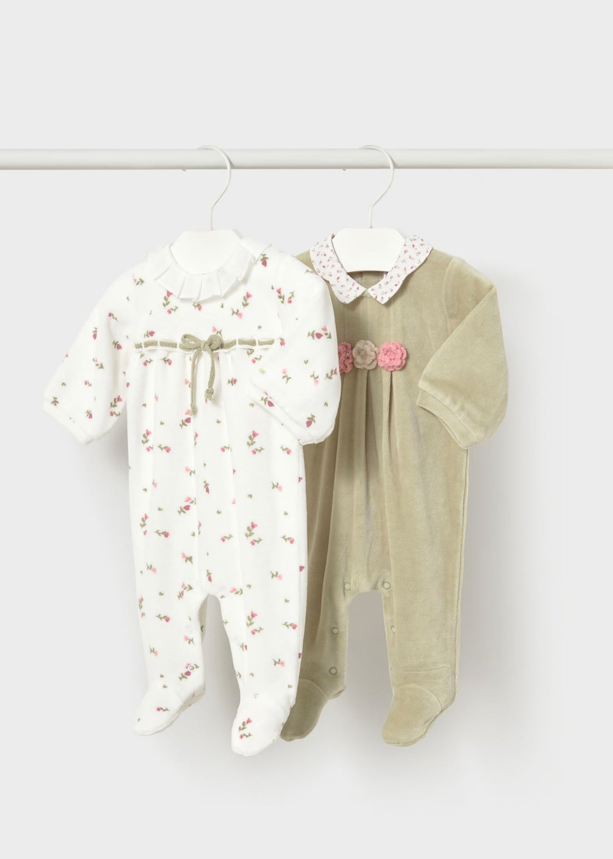 Set 2 Pijamas Tundosadas Floral Laurel