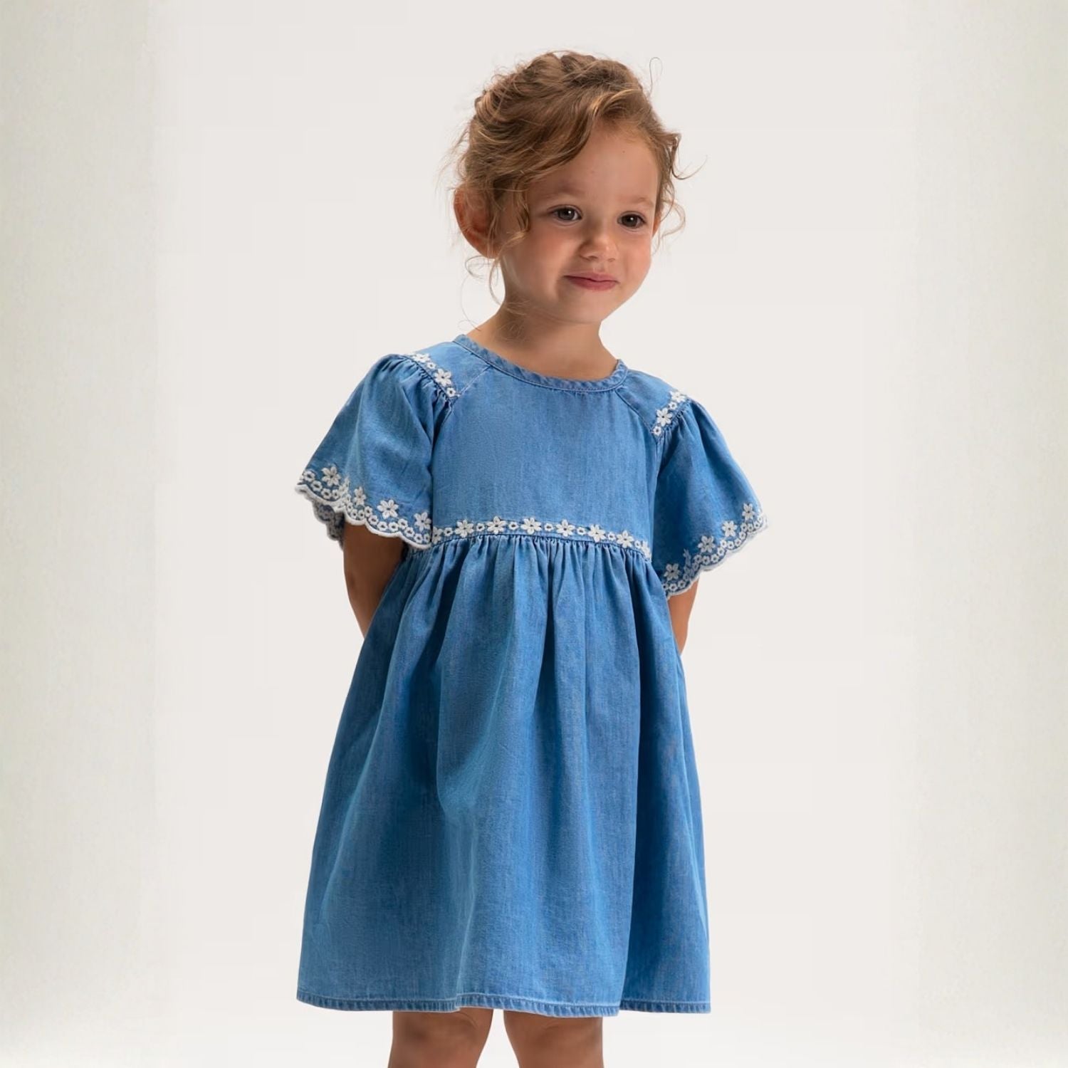 Vestido Bordado Denim