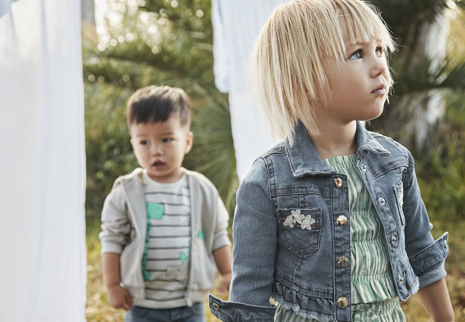 Chaqueta Denim Ruffle Bebé