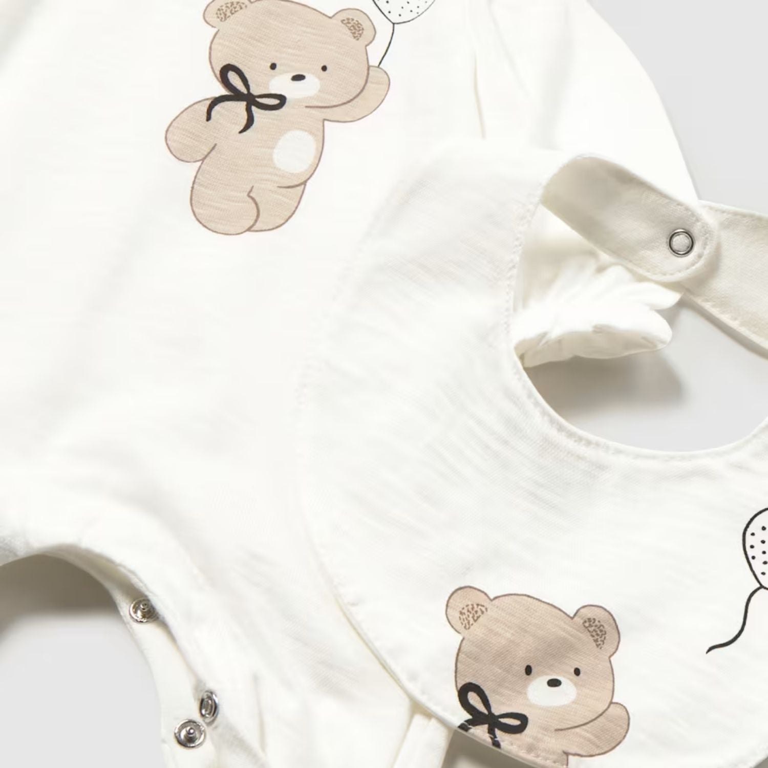 Set Pijama &amp; Babero Teddy Love Crudo