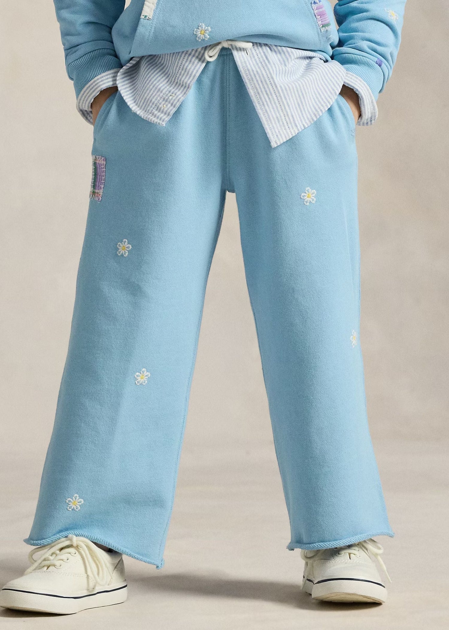 Pantalón Algodón Azul Claro Bordado Niña