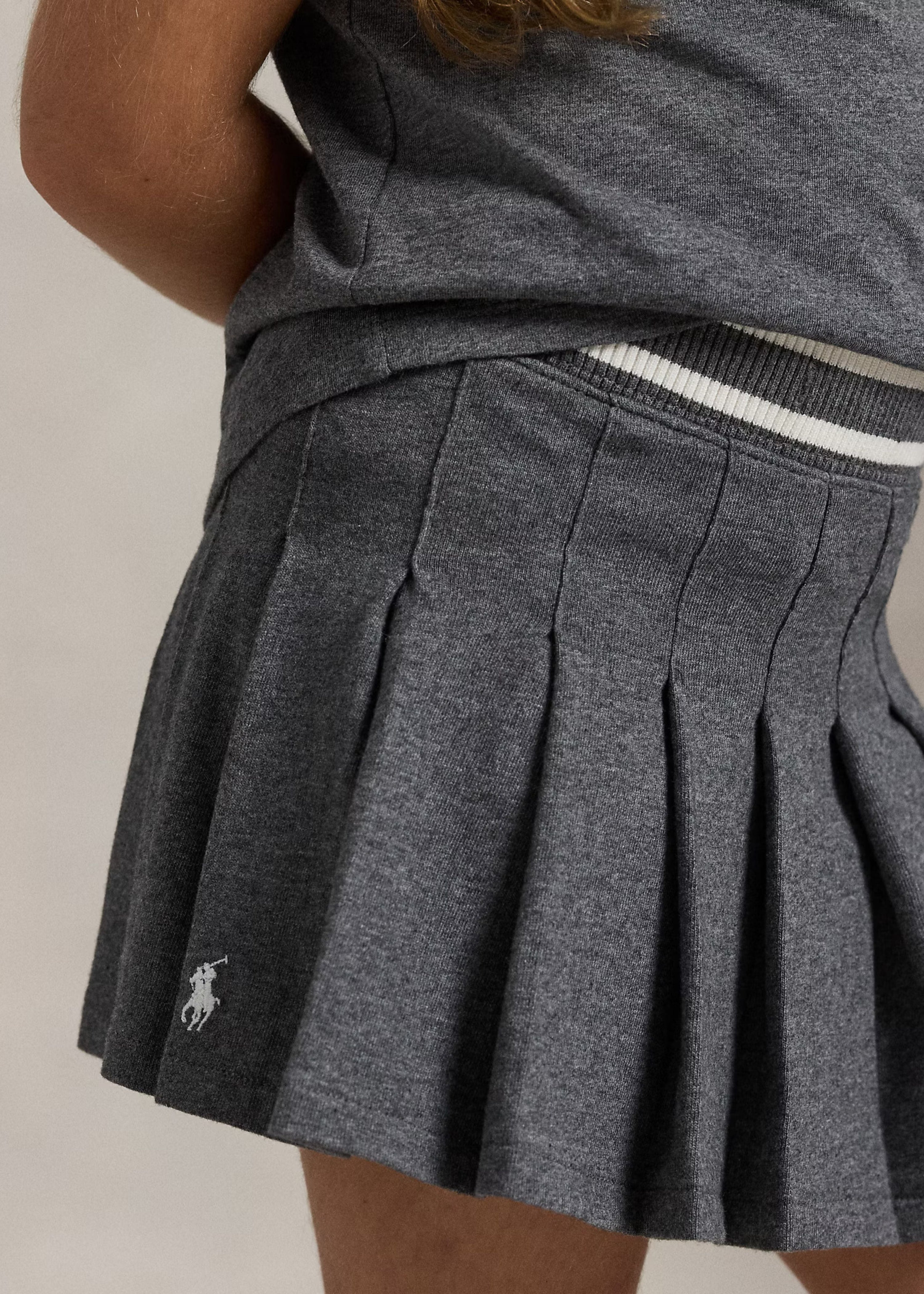 Falda Short Gris