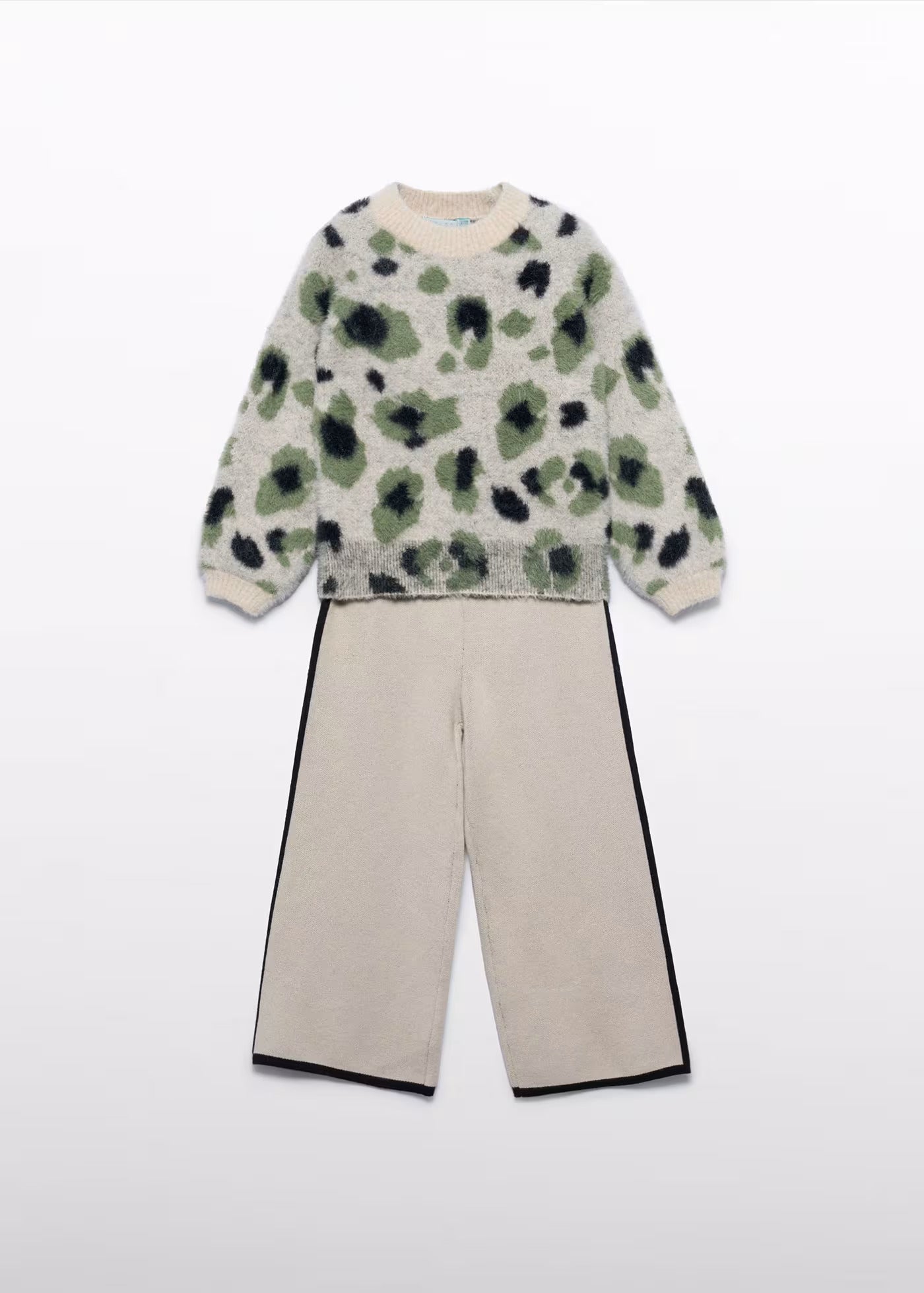 Set Sweater Animal Print &amp; Pantalón