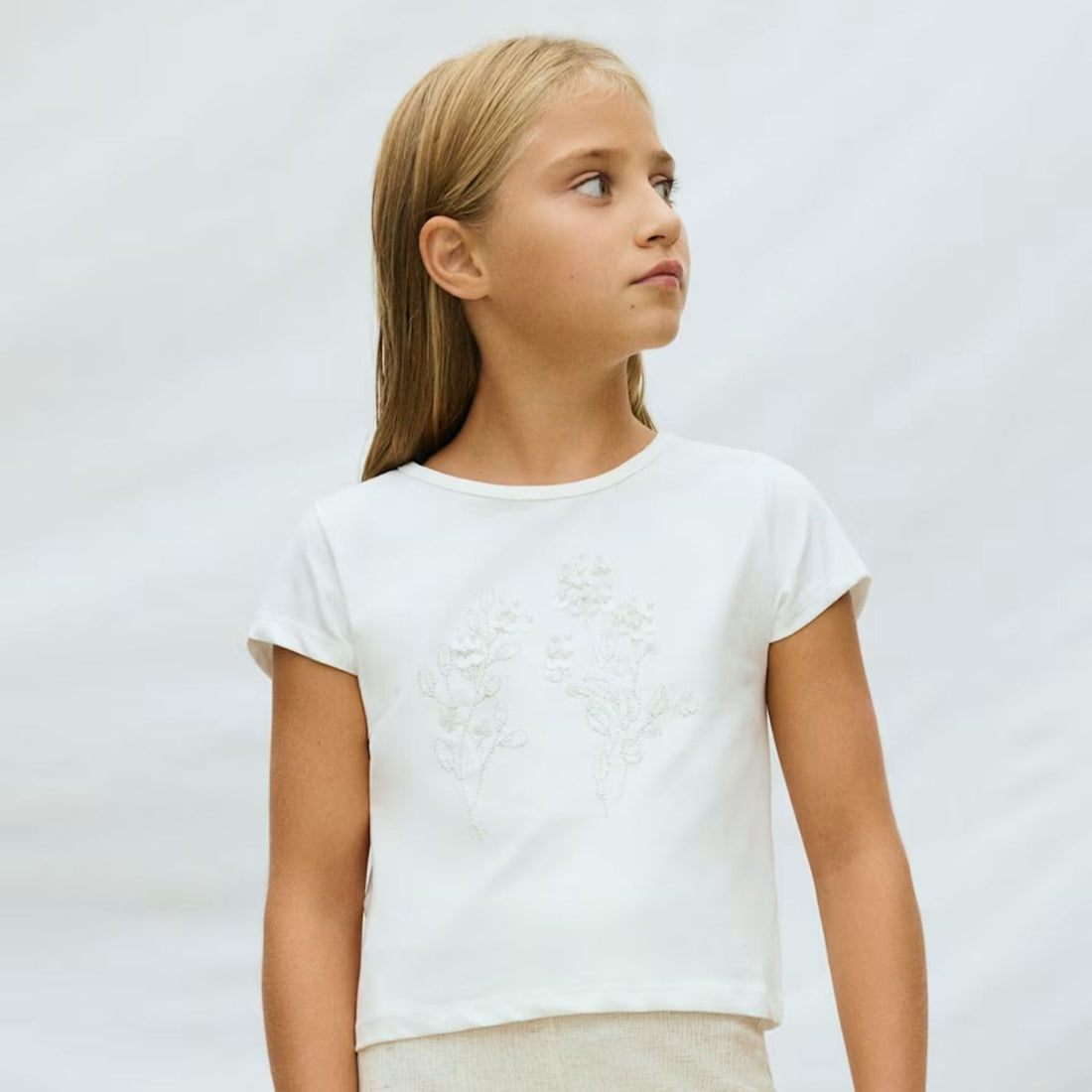 Camiseta Bordado Lino Crudo