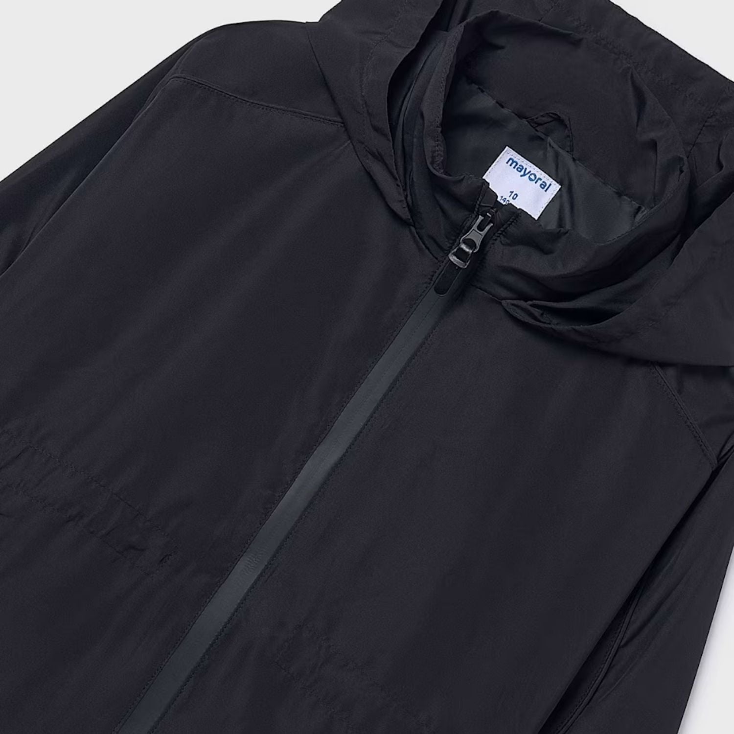 Cortavientos Hooded Negro